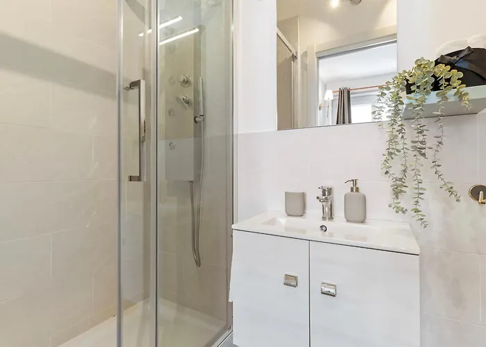 بيت ضيافة Foresteria Buenos Aires 3*