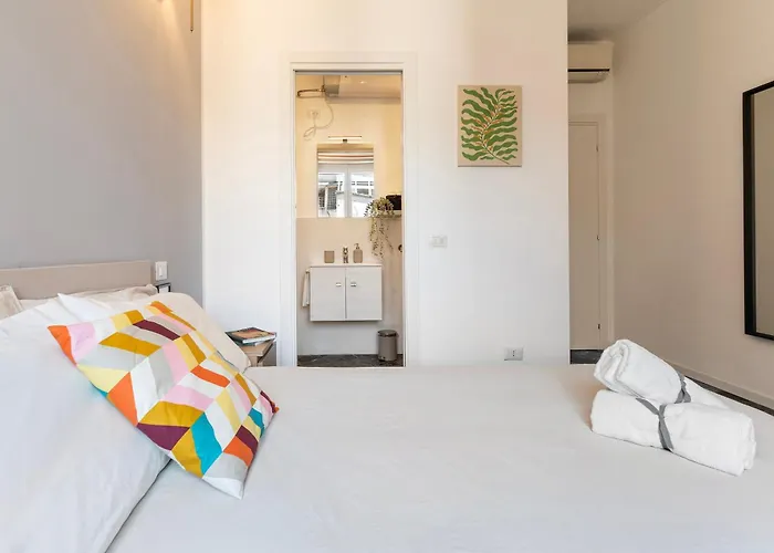 Foresteria Buenos Aires 3* ميلان