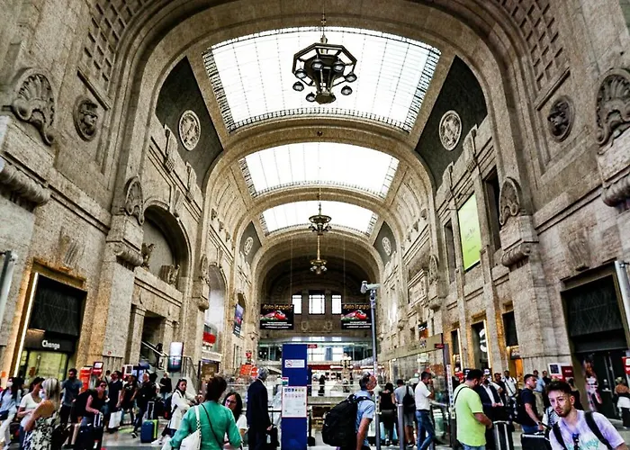 بيت ضيافة Foresteria Buenos Aires ميلان